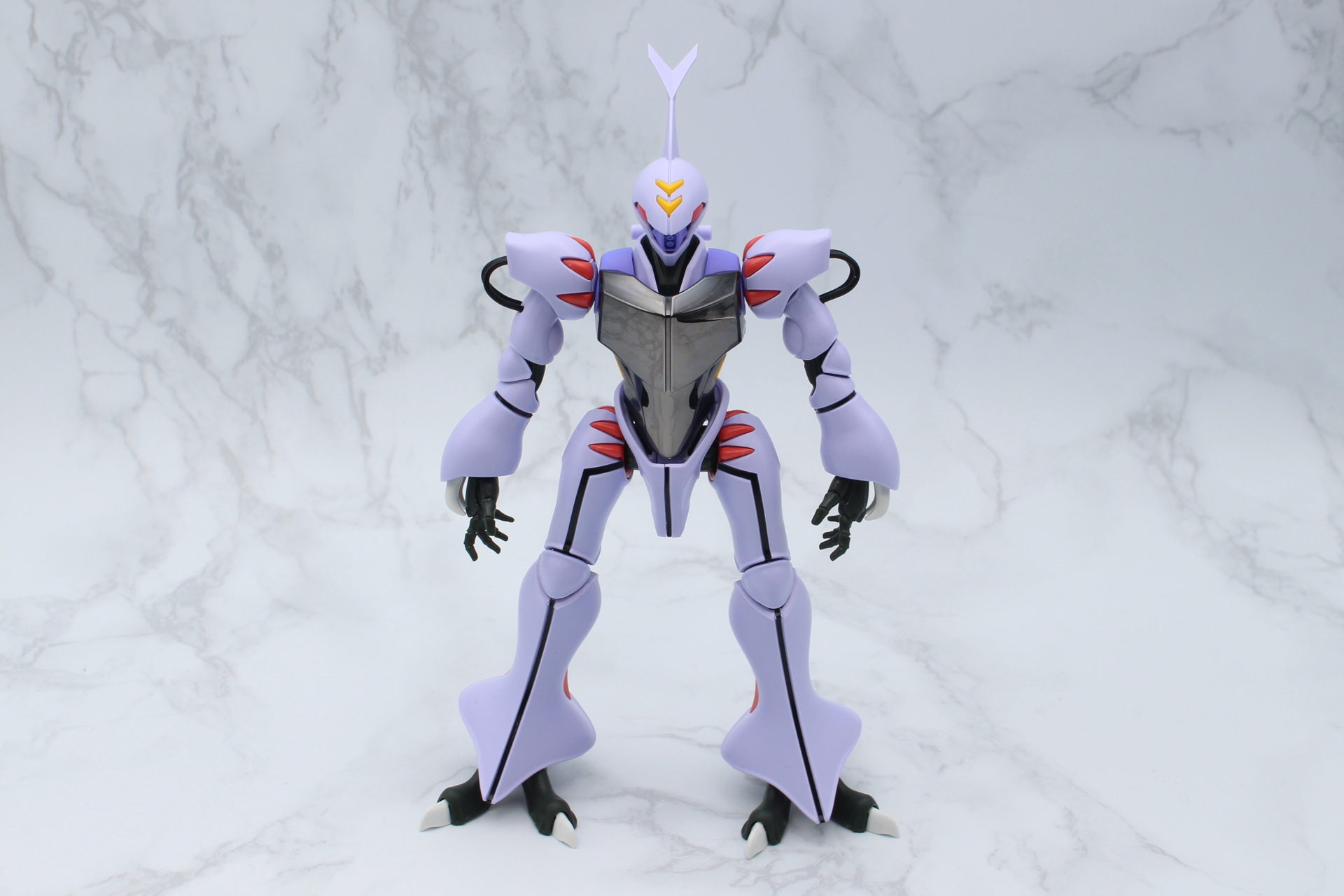 完成した各部位を組み立ててダンバイン本体が完成