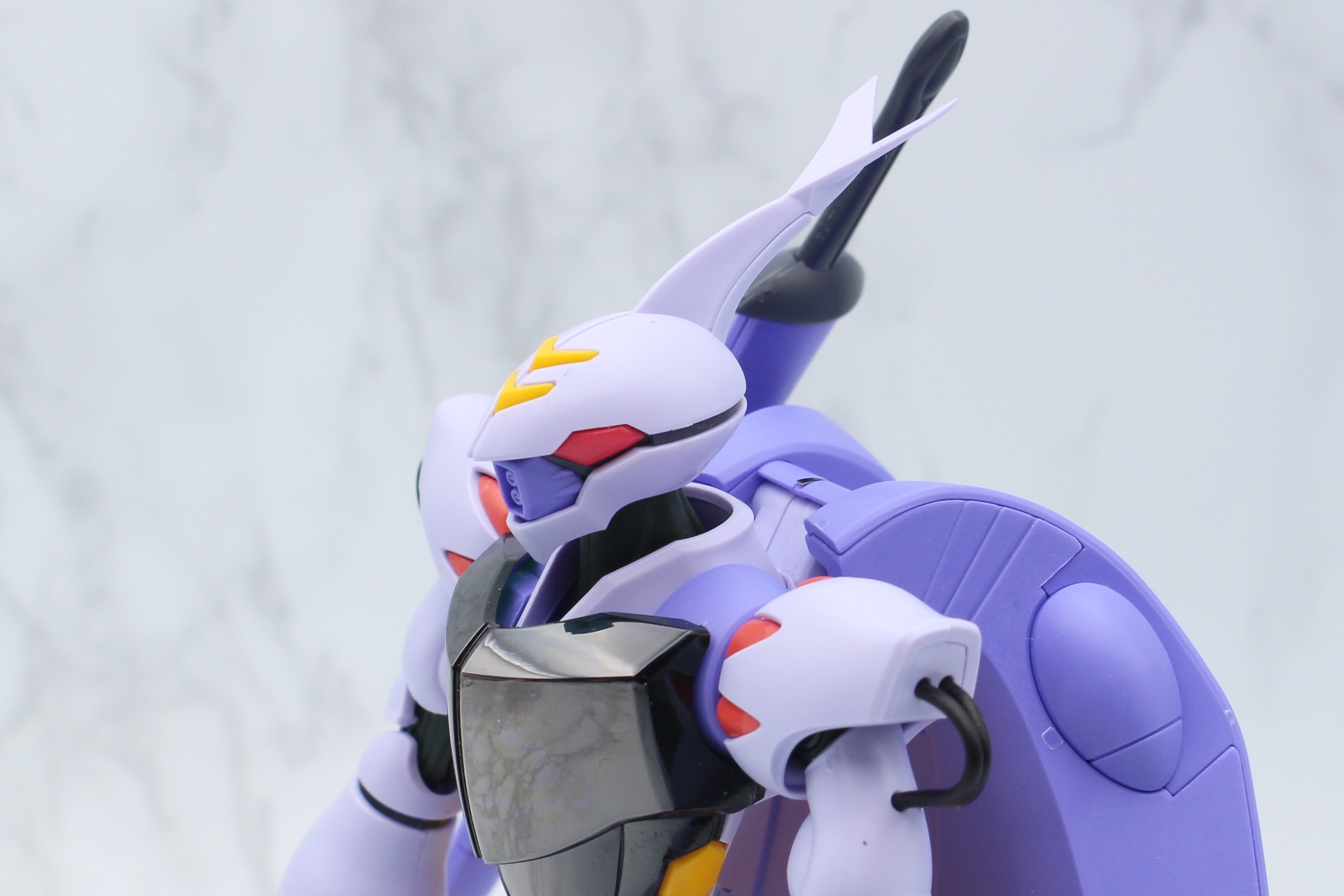 やはり気になるのは頭部。色分けはもちろん、シルエットもしっかり表現している