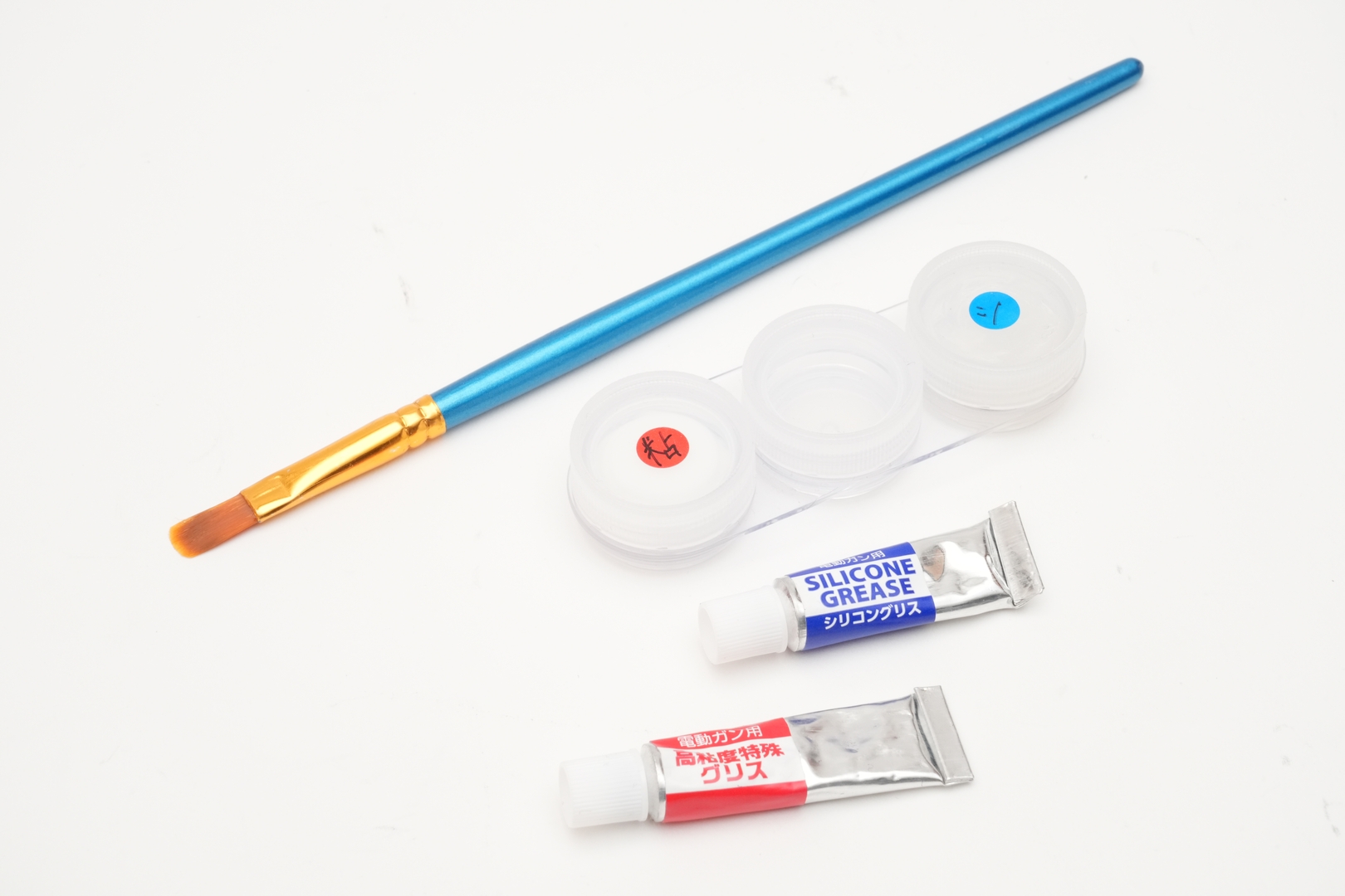 シリコングリスと平筆