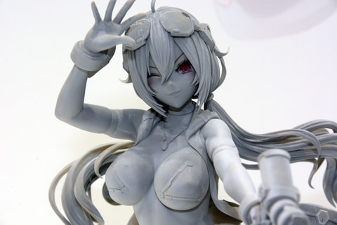 メガミから少女へ！ メガミデバイスフィギュア「朱羅 蒼衣 藍