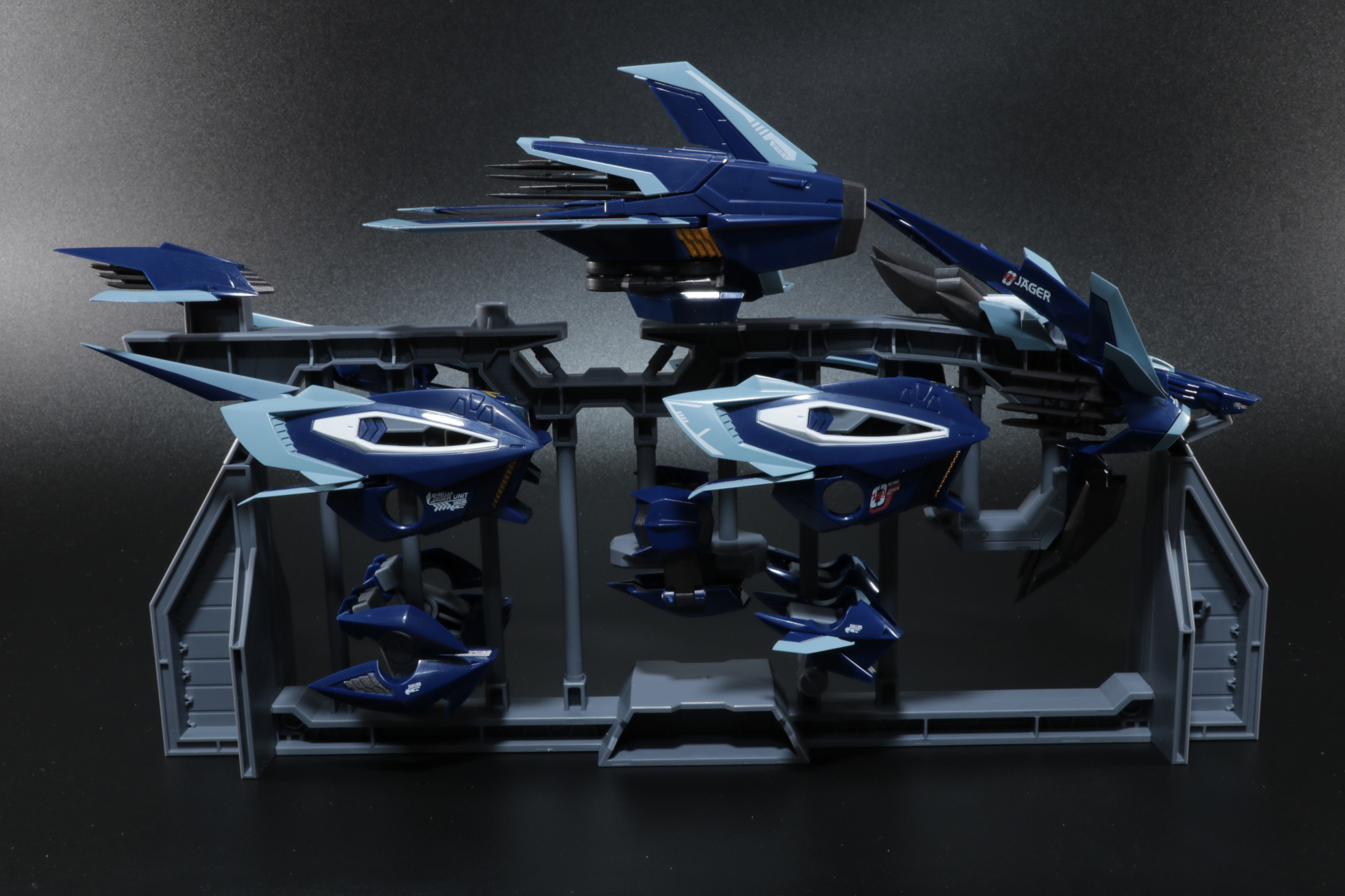 「シュナイダーユニット」ディスプレイ