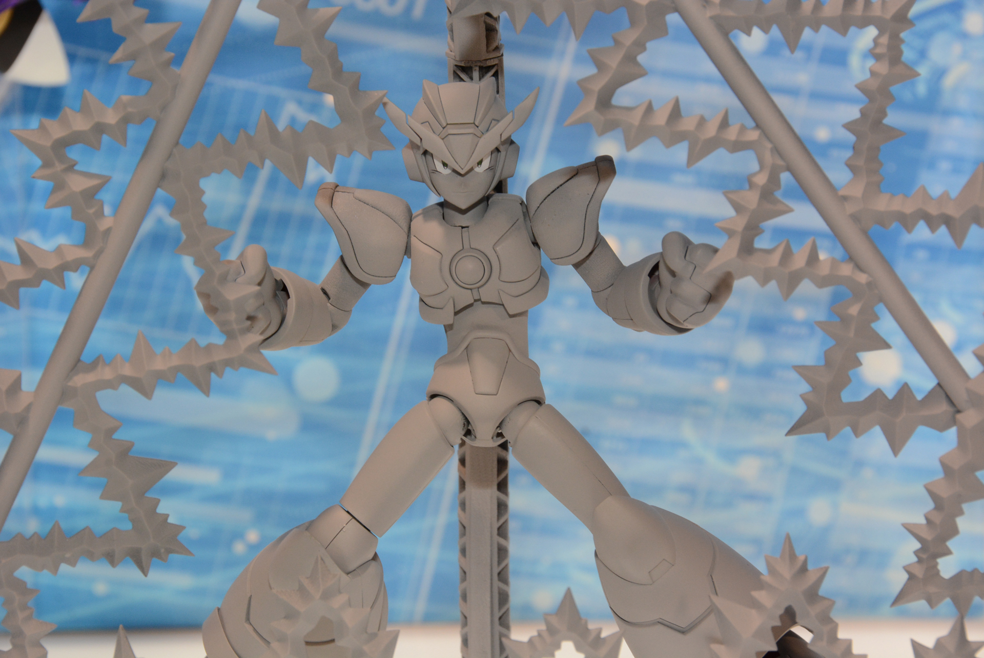 マックスアーマーを纏うエックス。凜々しい表情が印象的だ