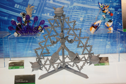 最大級のエフェクトで可能性を提示！ コトブキヤの「ロックマンX