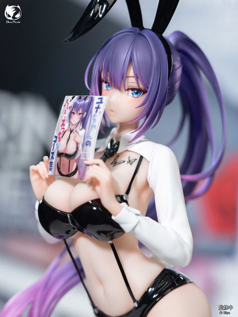 Biya氏が描くオリジナルキャラクター「ユナ」がバニーガール姿で