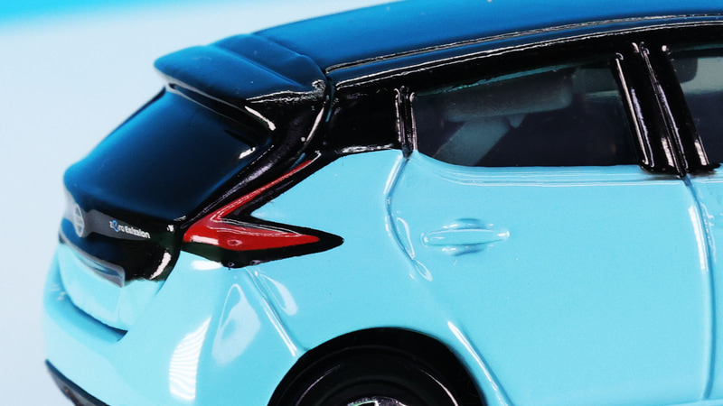 リアコンビランプの塗装が凝っています