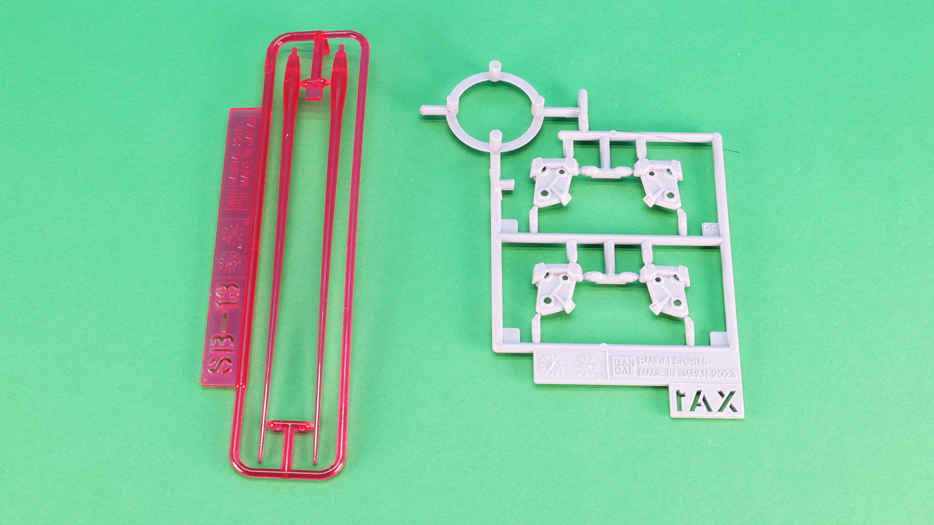 SB-19:ヴァジュラビームサーベルエフェクト、XA1:肩部パーツ