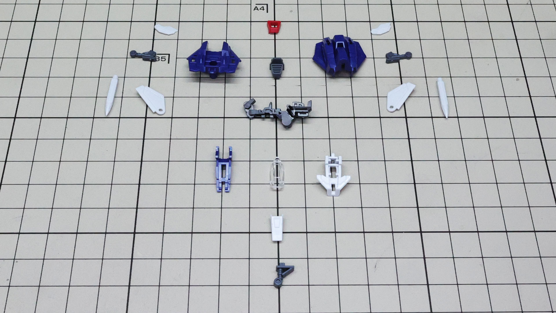 アドヴァンスドMSジョイントをコアに細かいパーツで構成されるコアスプレンダー