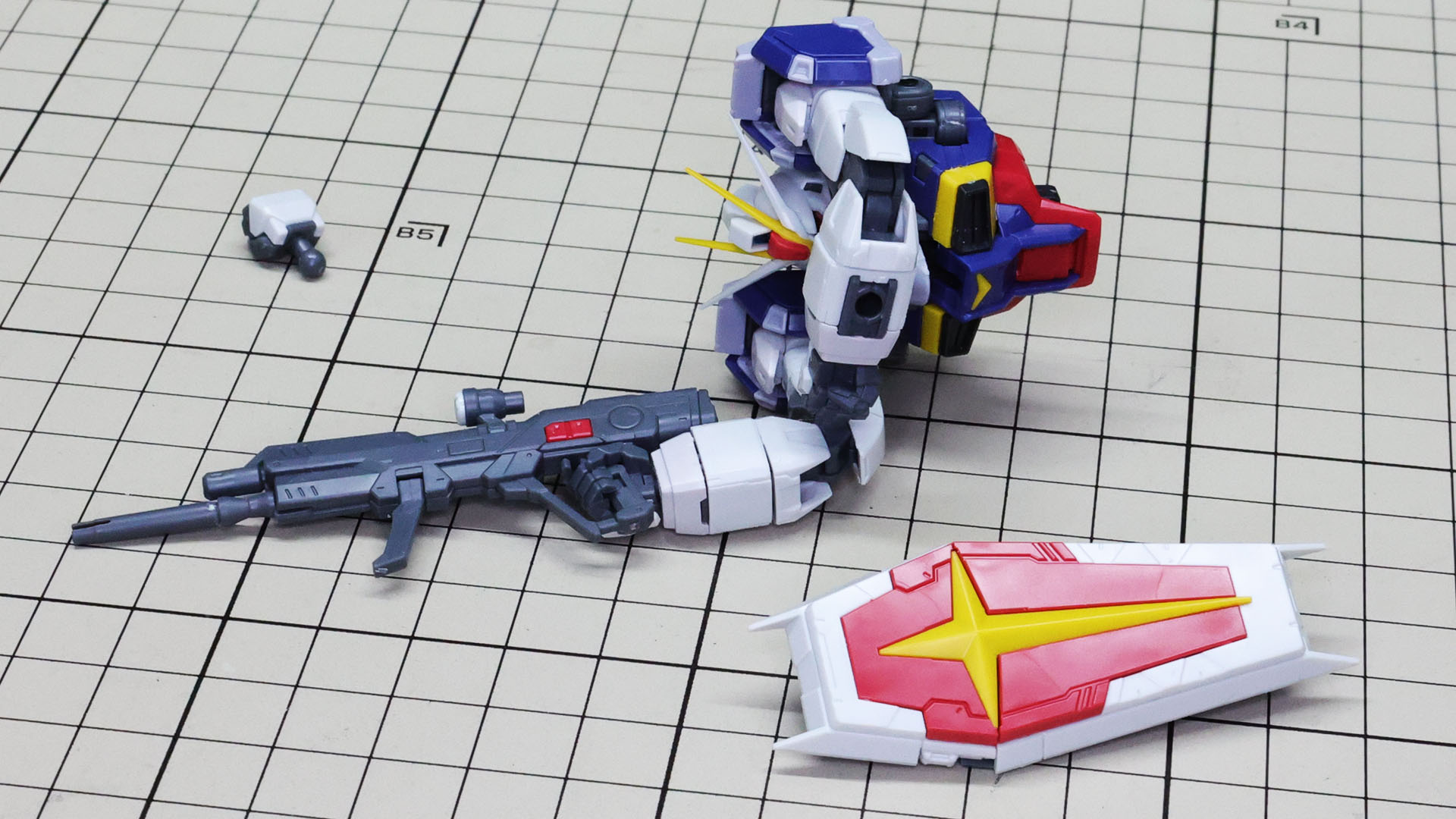 左手前腕が前を向いているので、回転させて下側に向けます