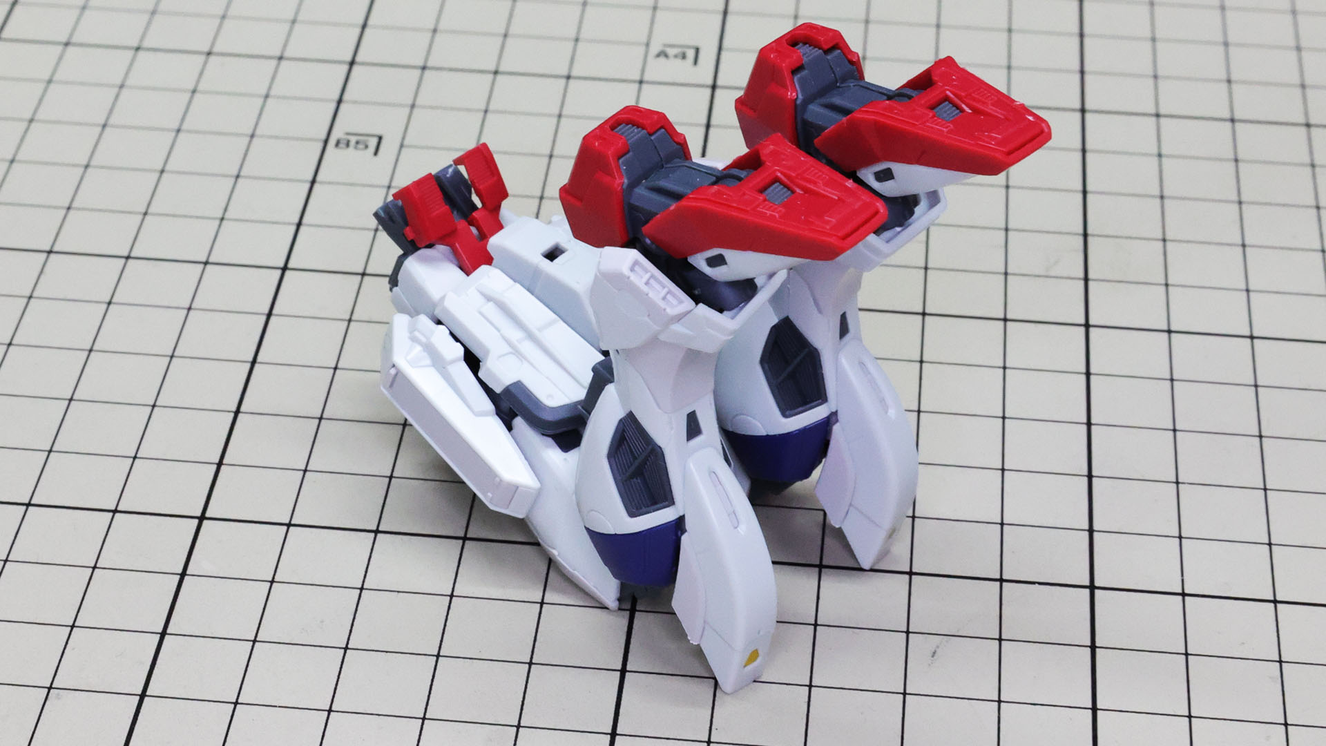 膝関節が正位置からずれるように可動させます