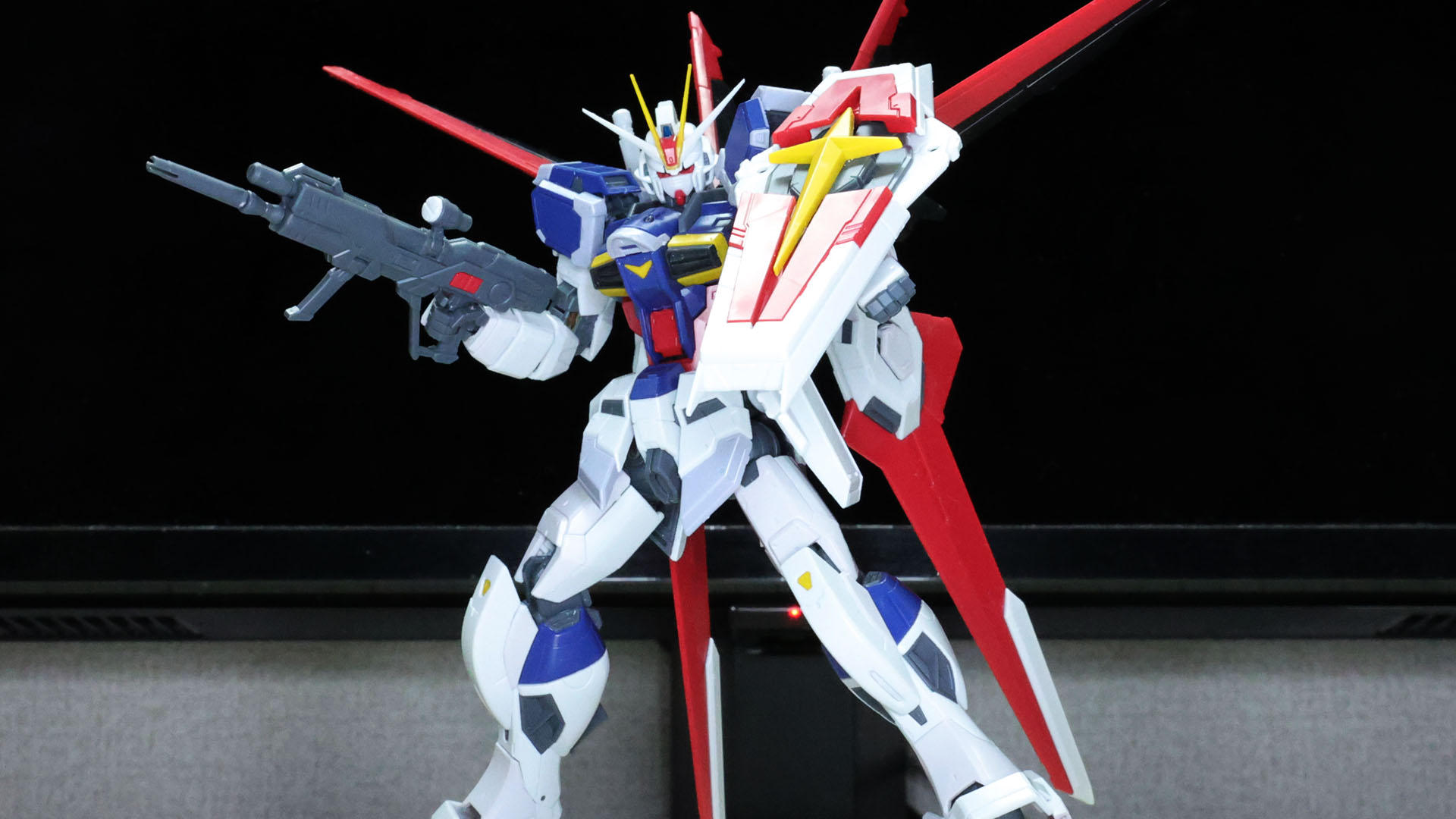 フォースインパルスガンダム SpecIIとフォースシルエットがドッキング