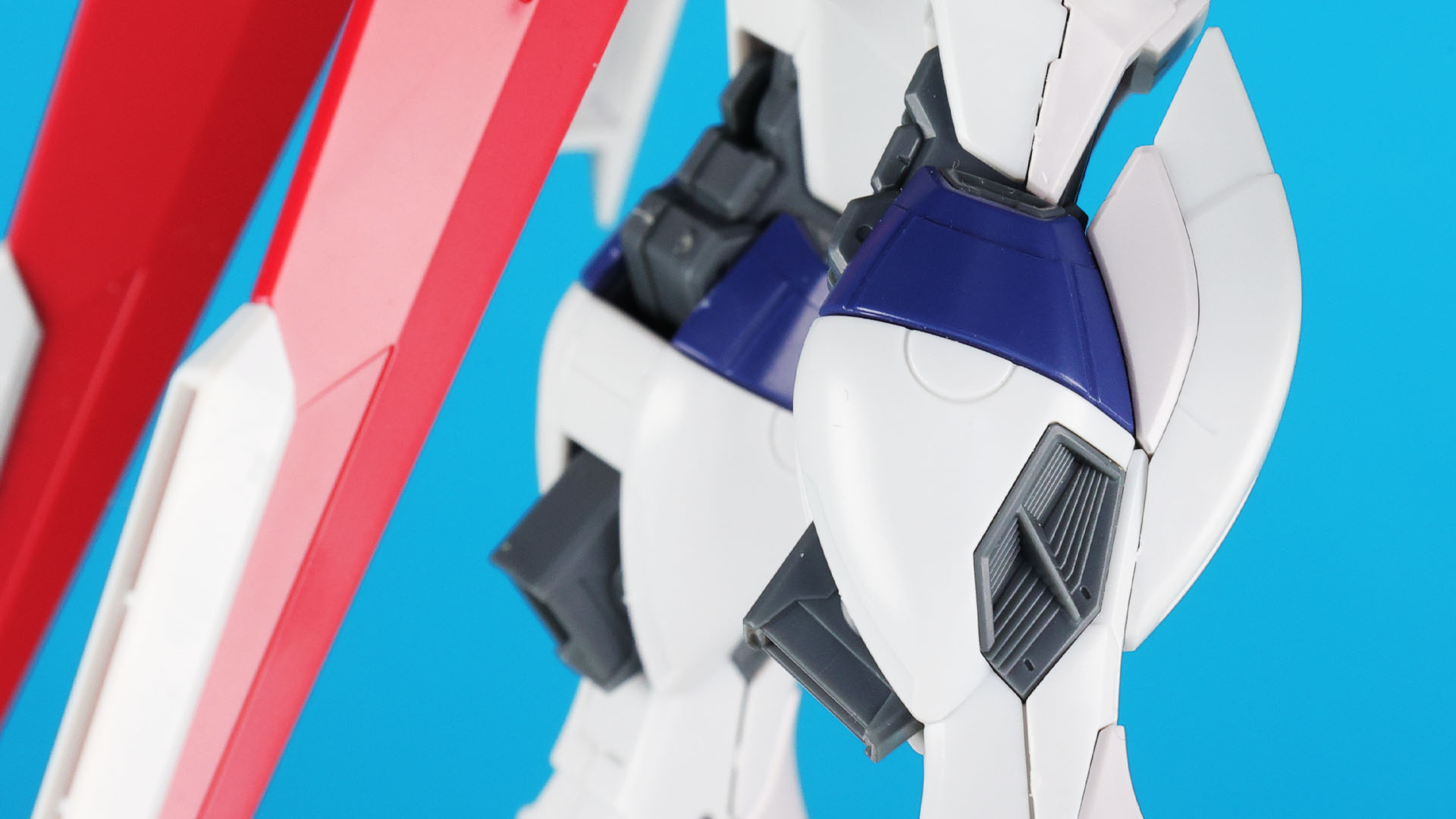 アンダーゲート仕様でゲート跡が目立たないのもうれしい配慮です