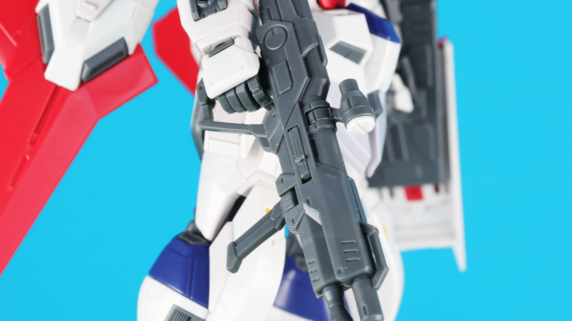 フォースシルエットもディテールとカラー分けが完璧！