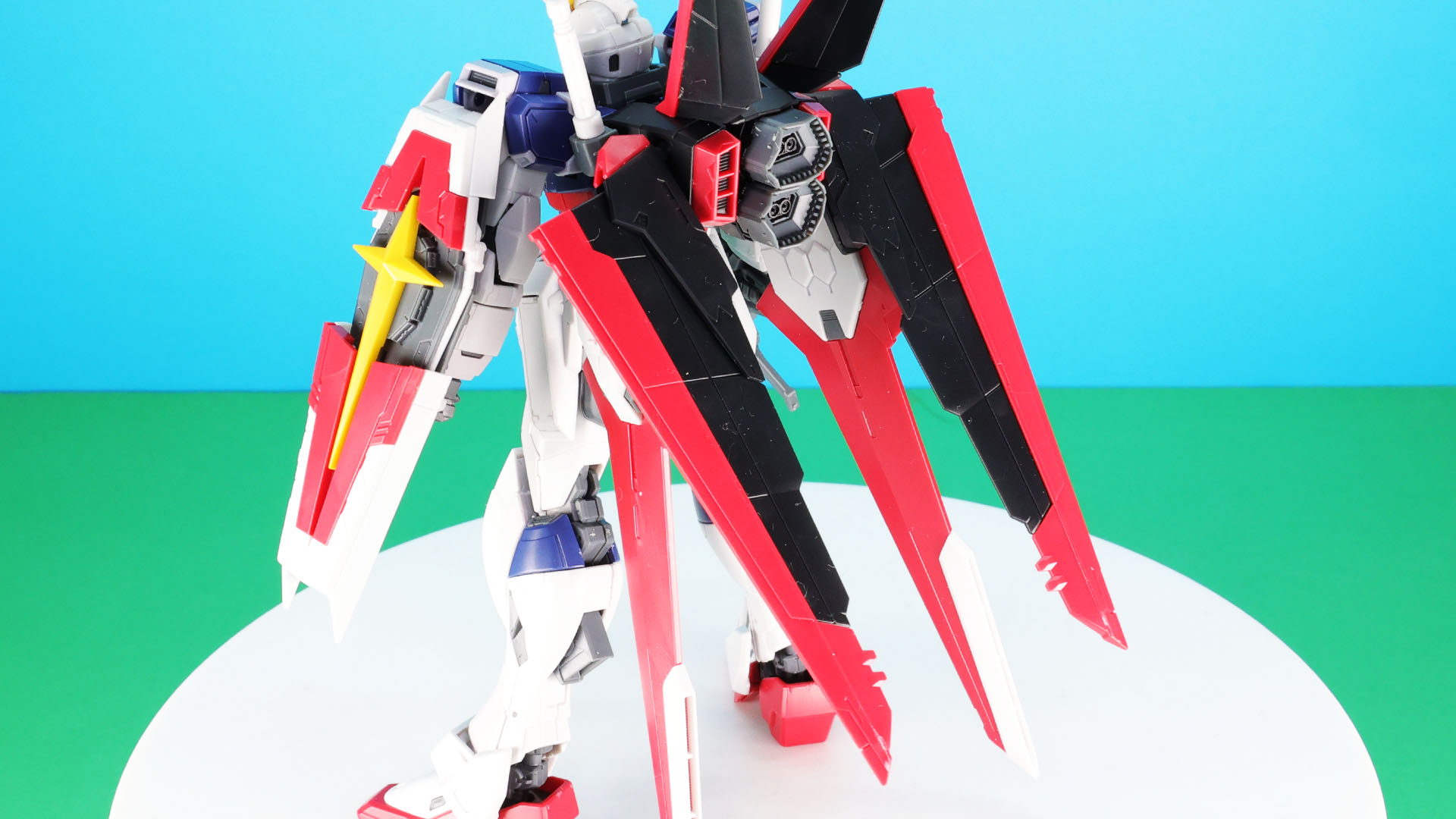 そのウイングは折りたたむことができます