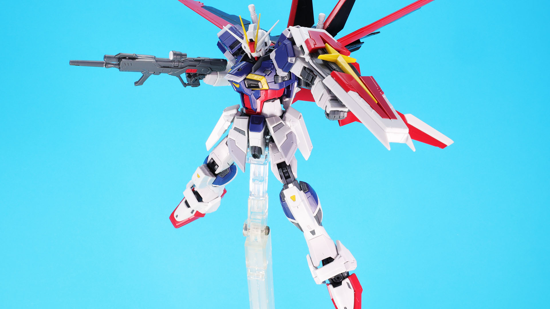 C.E.75にSpecIIとなったインパルスが飛ぶ