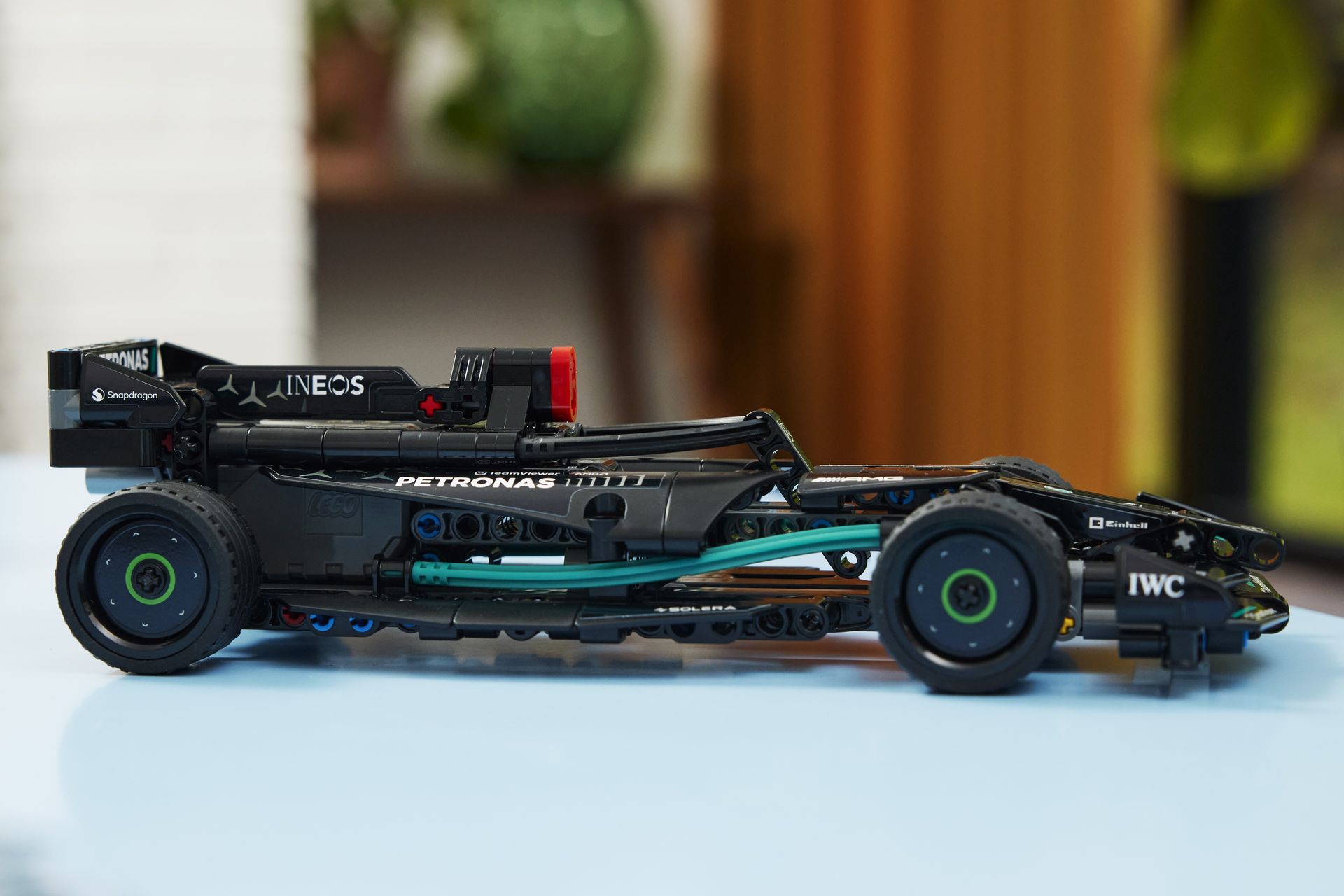 子供向け「レゴ テクニック Mercedes-AMG F1 W14 Pull-Back」