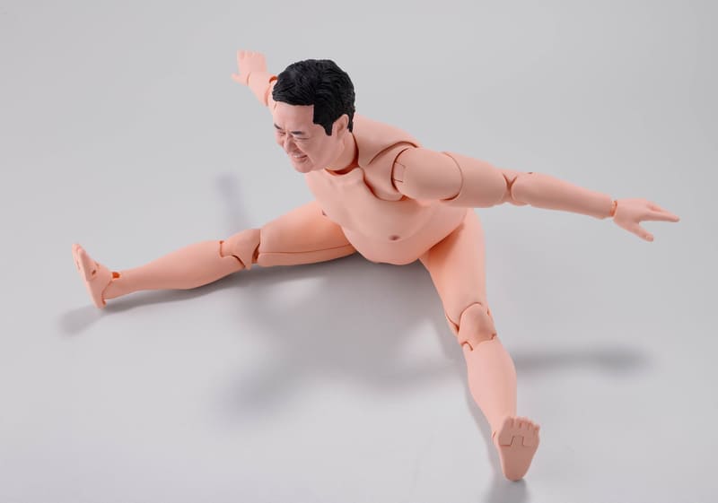 様々なネイキッドポーズを再現可能！