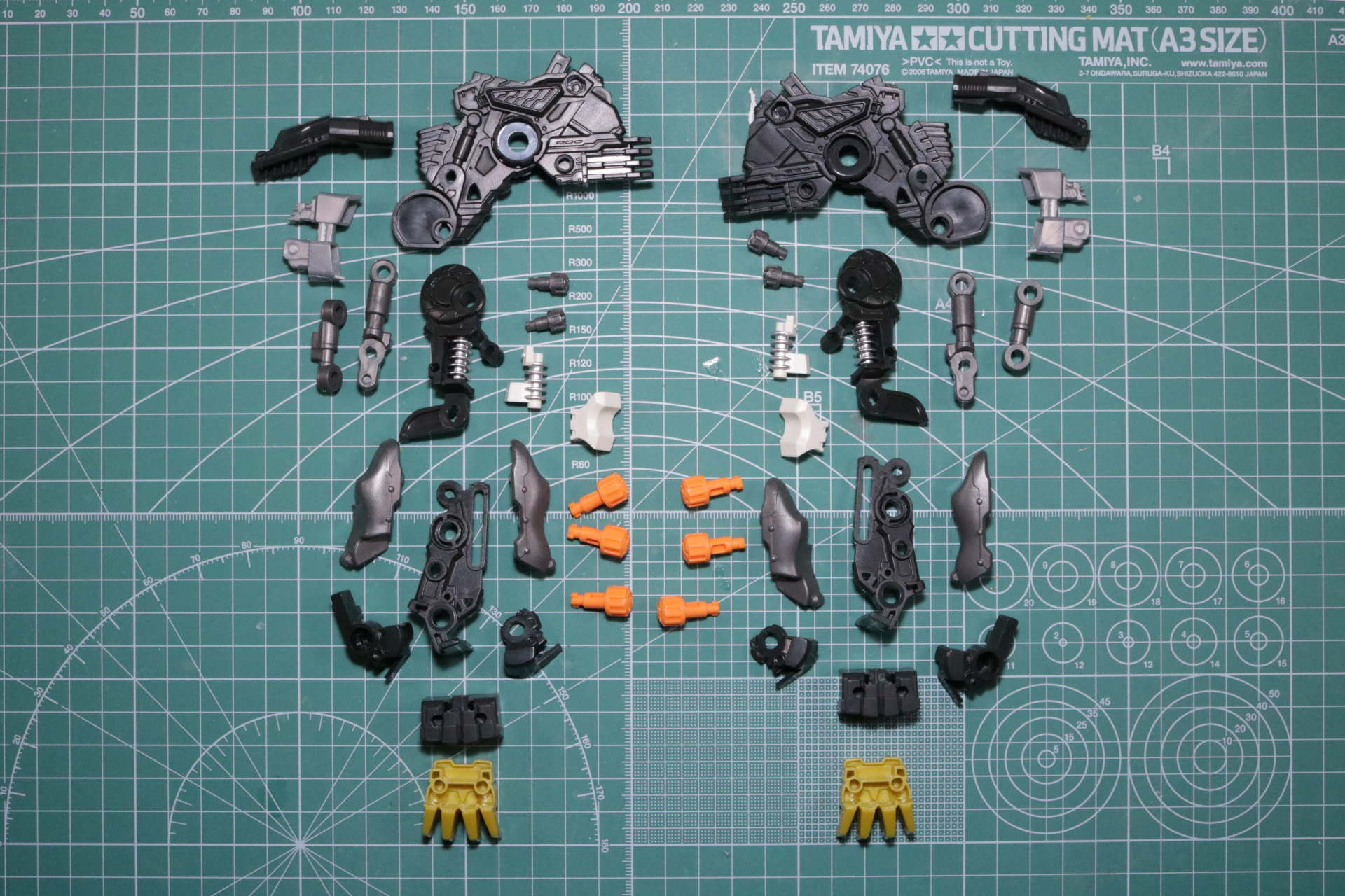 メカディテールの作り込みや塗装済みパーツで見ごたえのある造形となっている