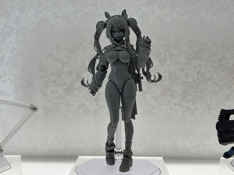 勝利の女神NIKKE アリス　 figmaフィギュア Amazon | figma 勝利の女神 NIKKE アリス ノンスケール