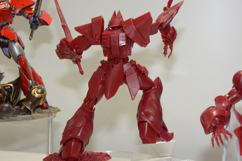 出渕裕氏が熱望した「幻の鉄巨神」が蘇る！ 海洋堂「ARTPLA SCULPTURE