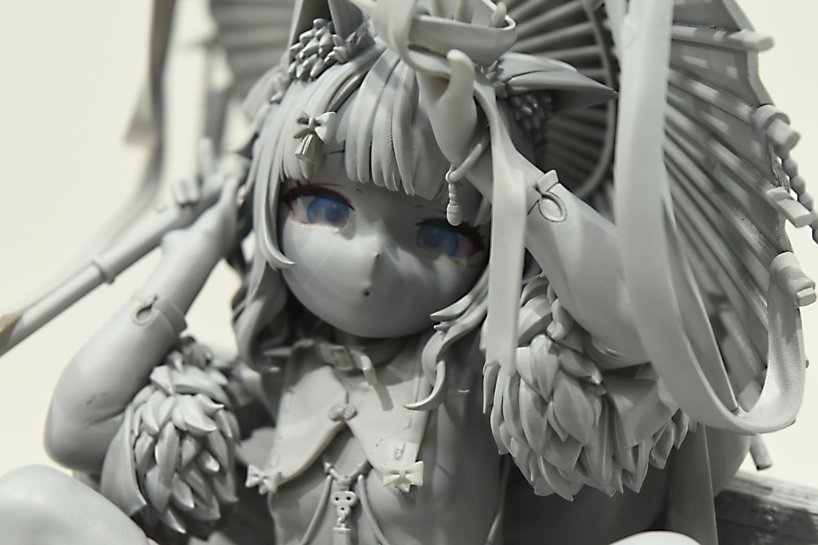 魅惑の造形美がグレー原型でも伝わってくる