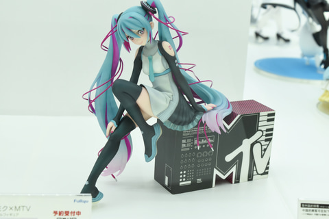 日本の伝統技術で生まれた、新しい「まどマギ」フィギュアがフリュー