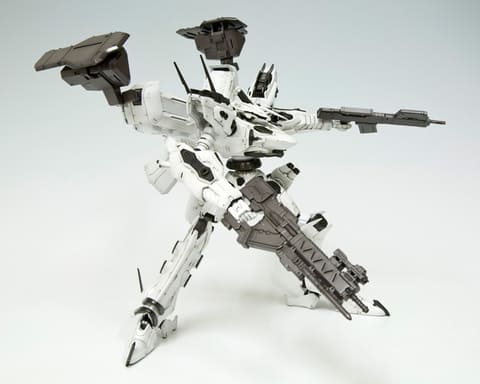 【未組立品】ACホワイトグリント(再販バージョン) アーマード・コア フォー・アンサー」よりプラモデル「ライン