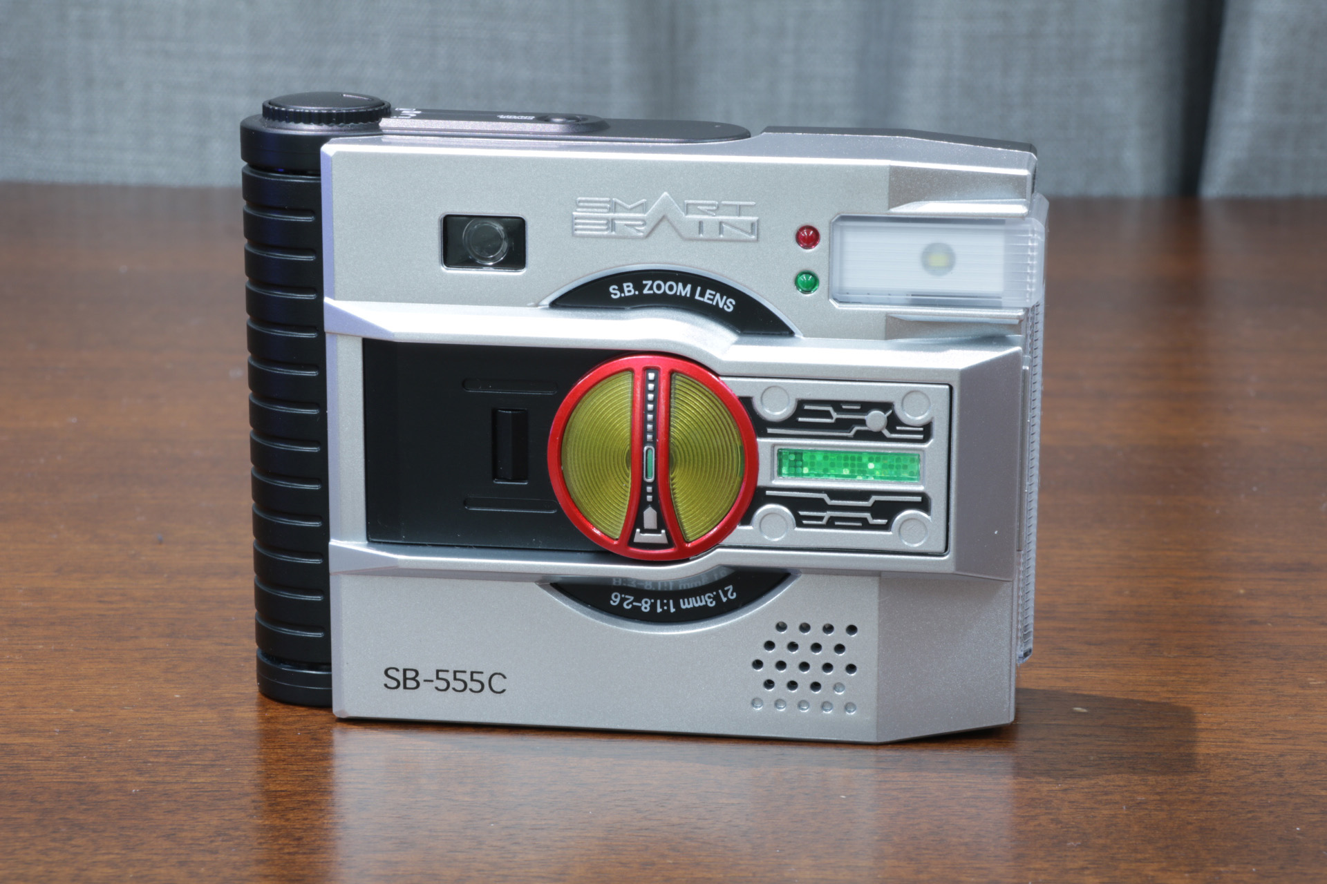 「ミッションメモリー」を差し込んだ状態