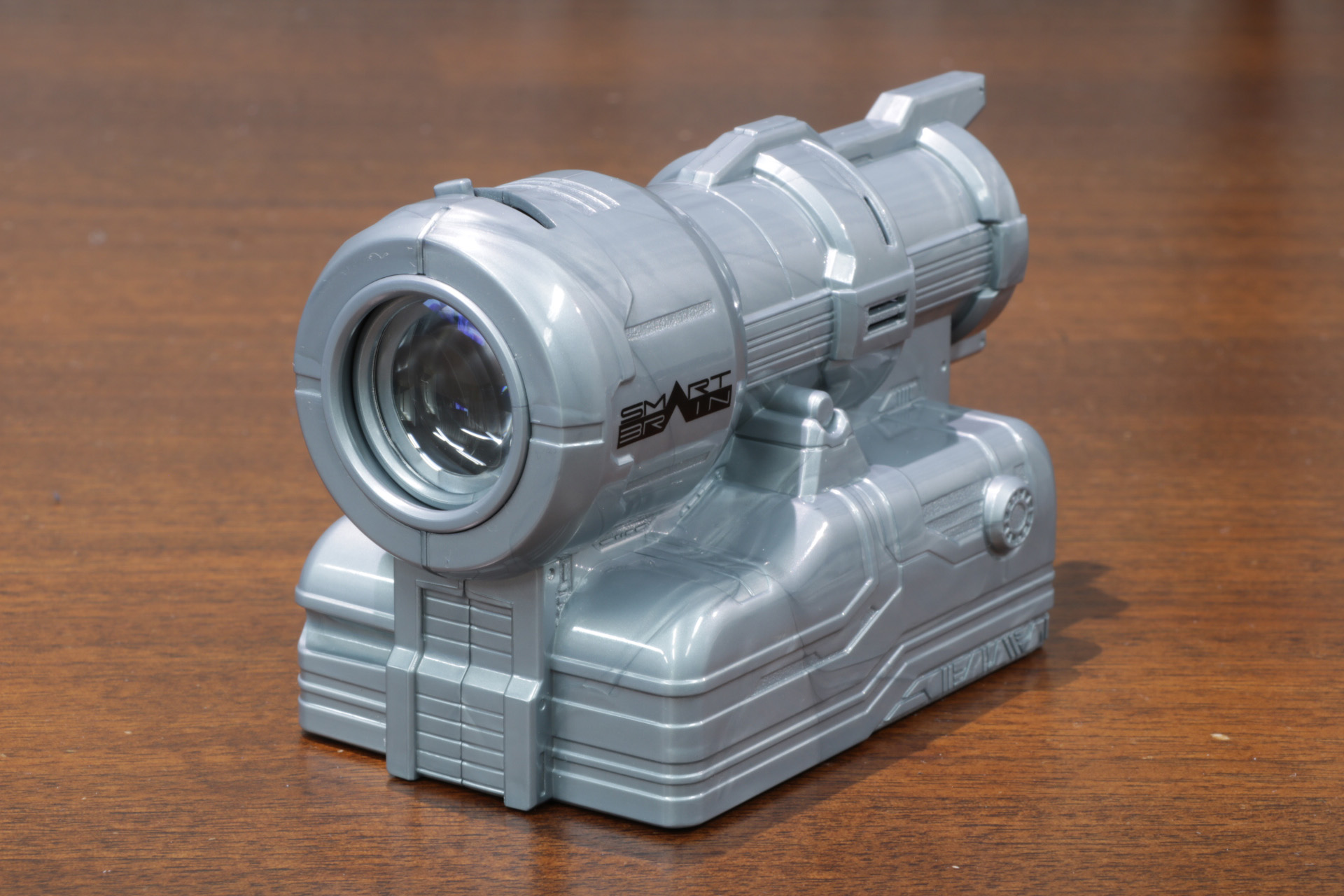 プロジェクターはver.2から新たに追加された演出用のアイテム