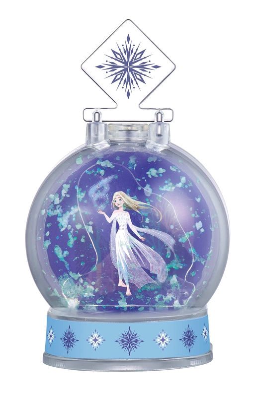 「エルサ」（パウダー ライトブルー×ホロラメ）