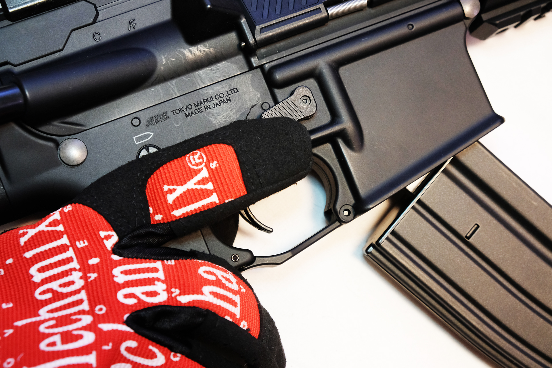 マガジンキャッチも押しやすい