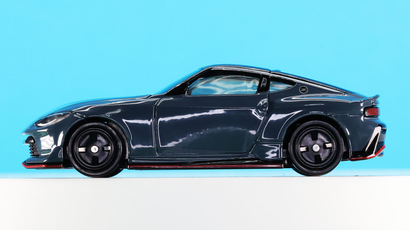 ロングノーズ・ショートデッキの伝統のスタイリング！