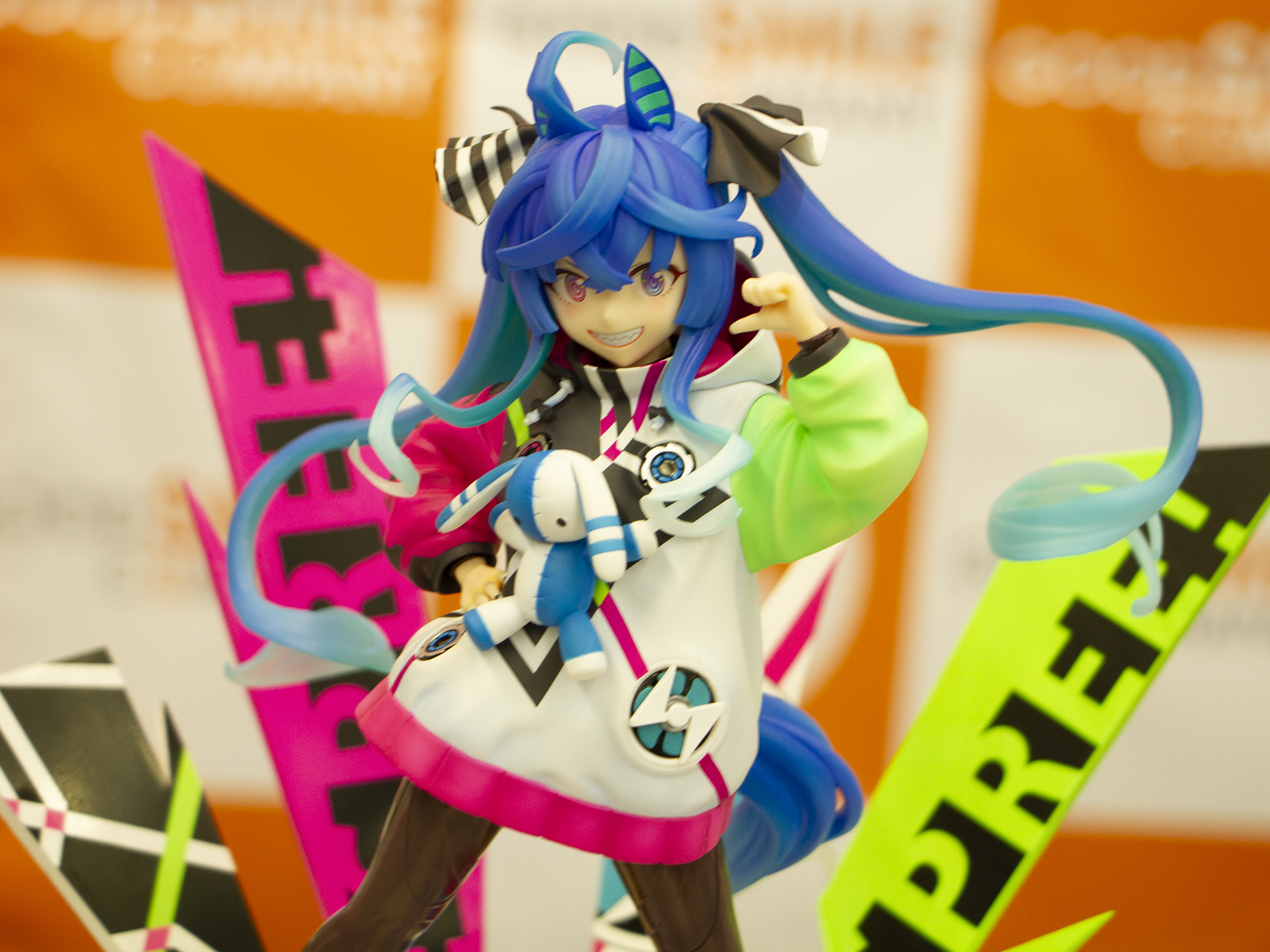 5月 発売予定 価格：26,800円