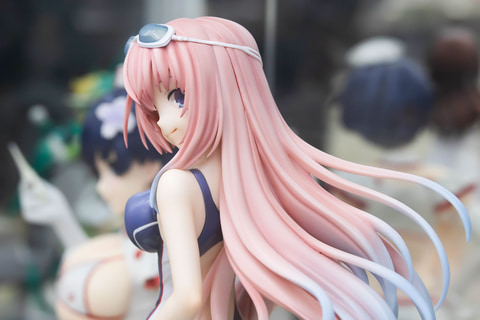 特別企画】【あみあみ展示撮り下ろし】太ももの美しさに目が釘付け