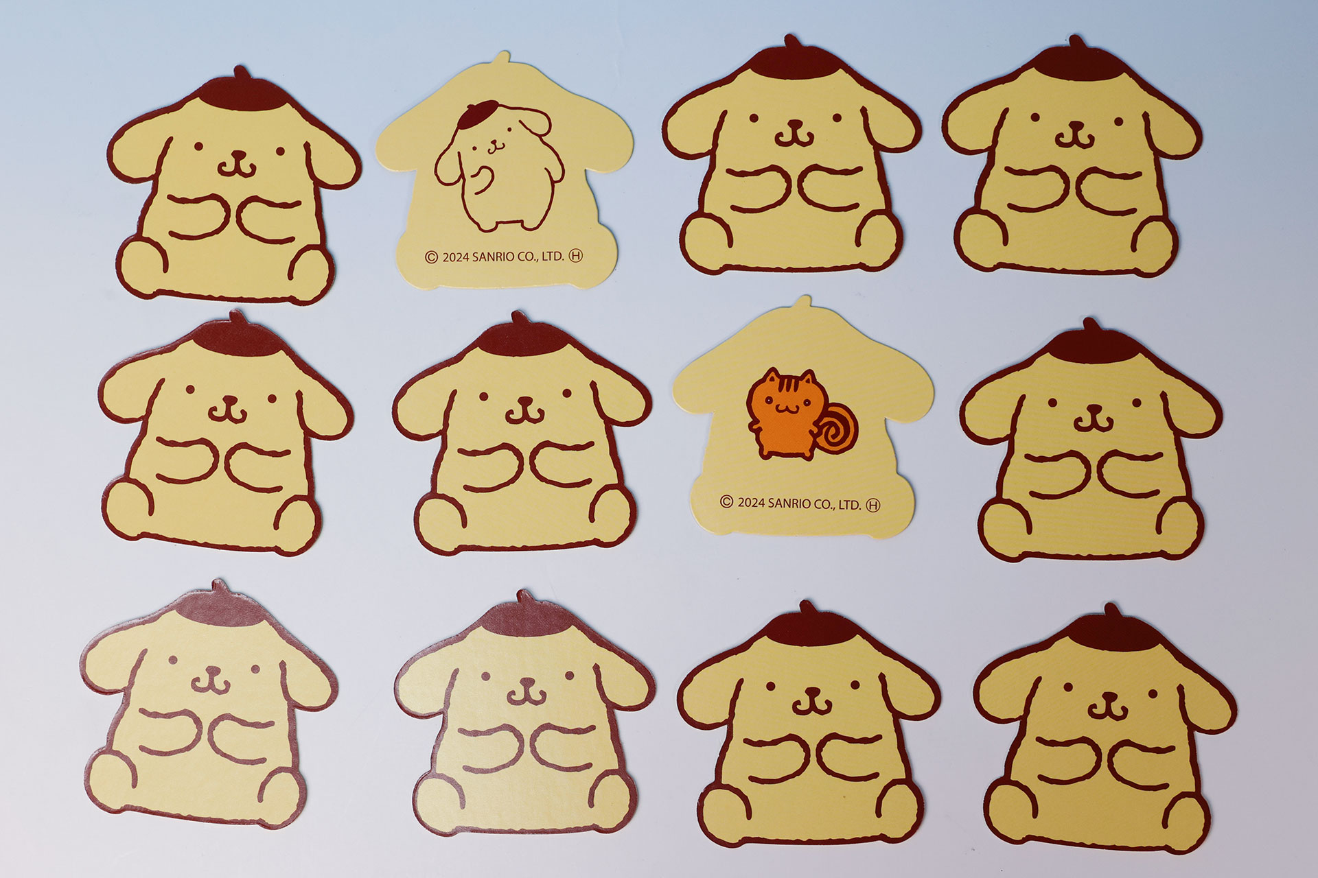 カードをめくっていき、ペアを探し出そう