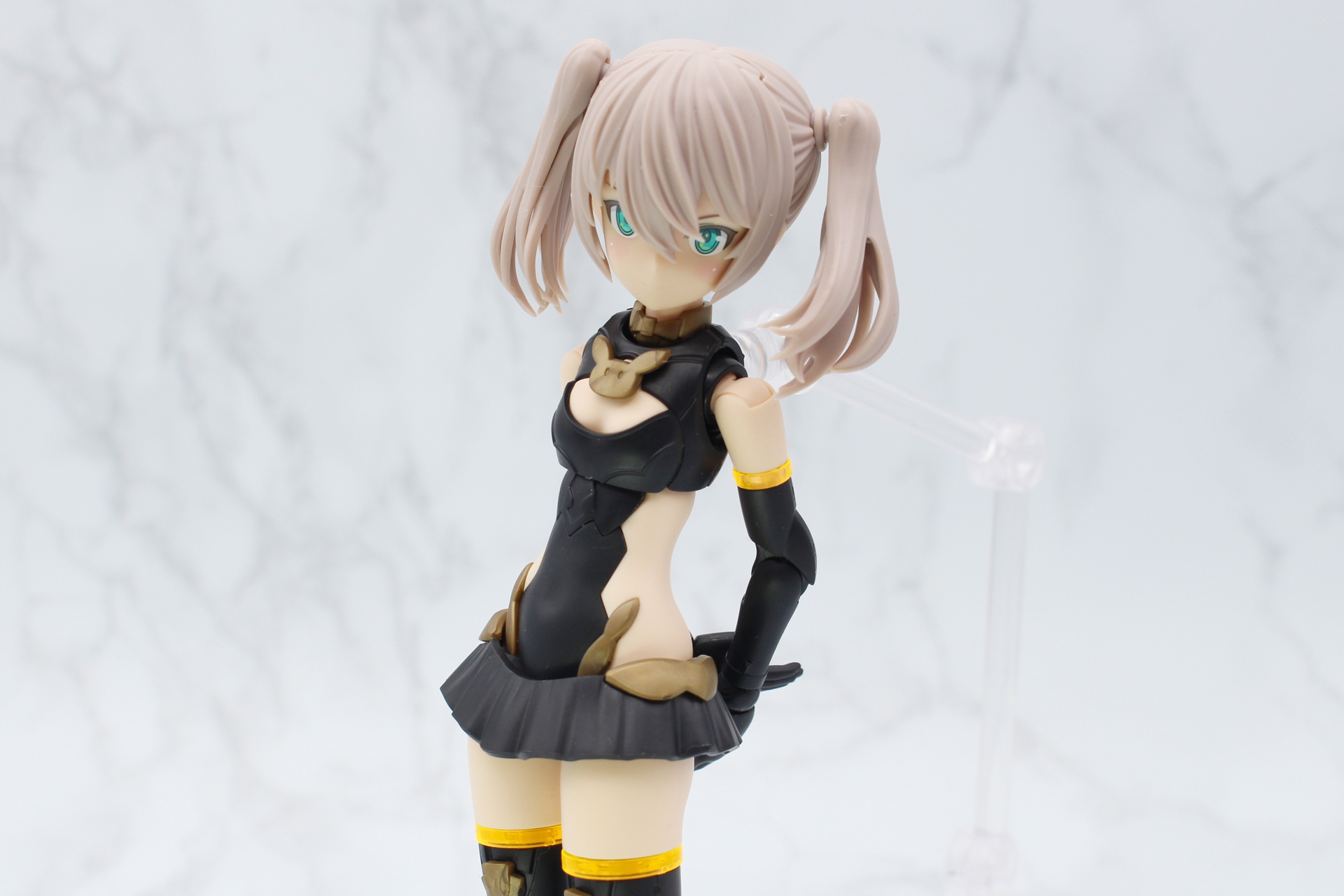 リリネル＆ララネルと同等のパーツが複数付属している。好みで交換してみるのもいいだろう