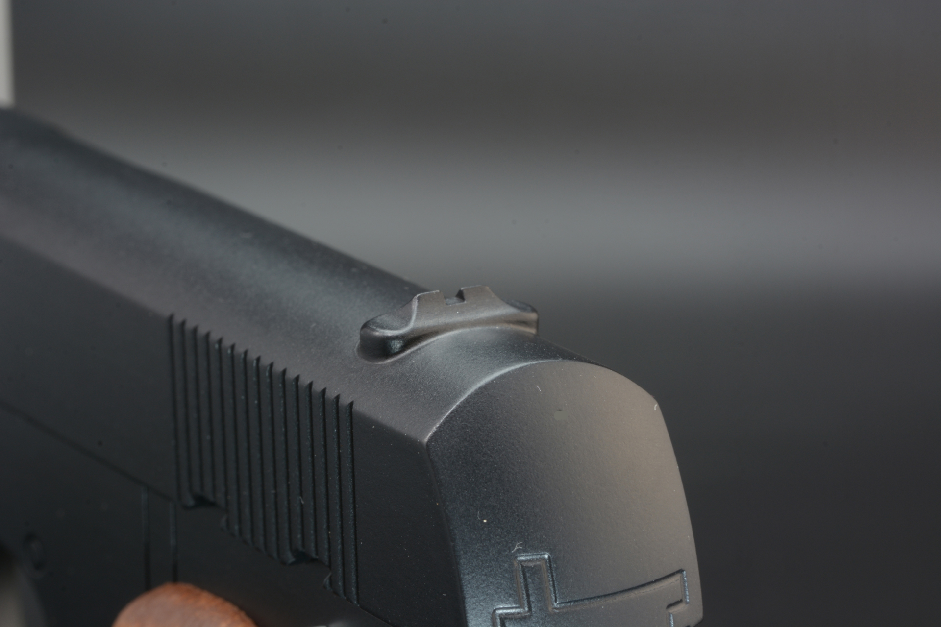 照準器もしっかり造型されている