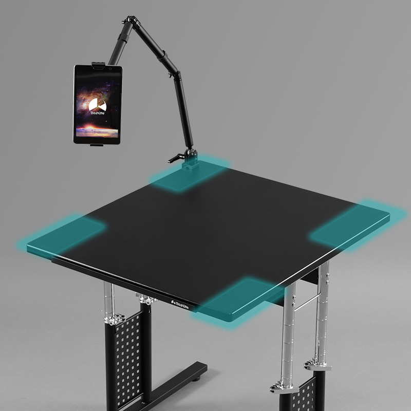 卓上に市販のカラーボックスを置くことができる