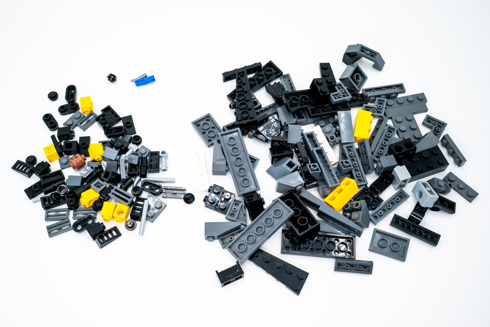 袋6は、これまでと打って変わって通常のパーツ。ディテール製作が楽しみになる