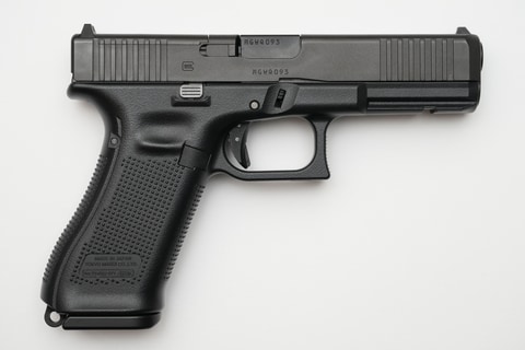レビュー】東京マルイ「G17 Gen5 MOS」レビュー 春～夏に尻上がりに