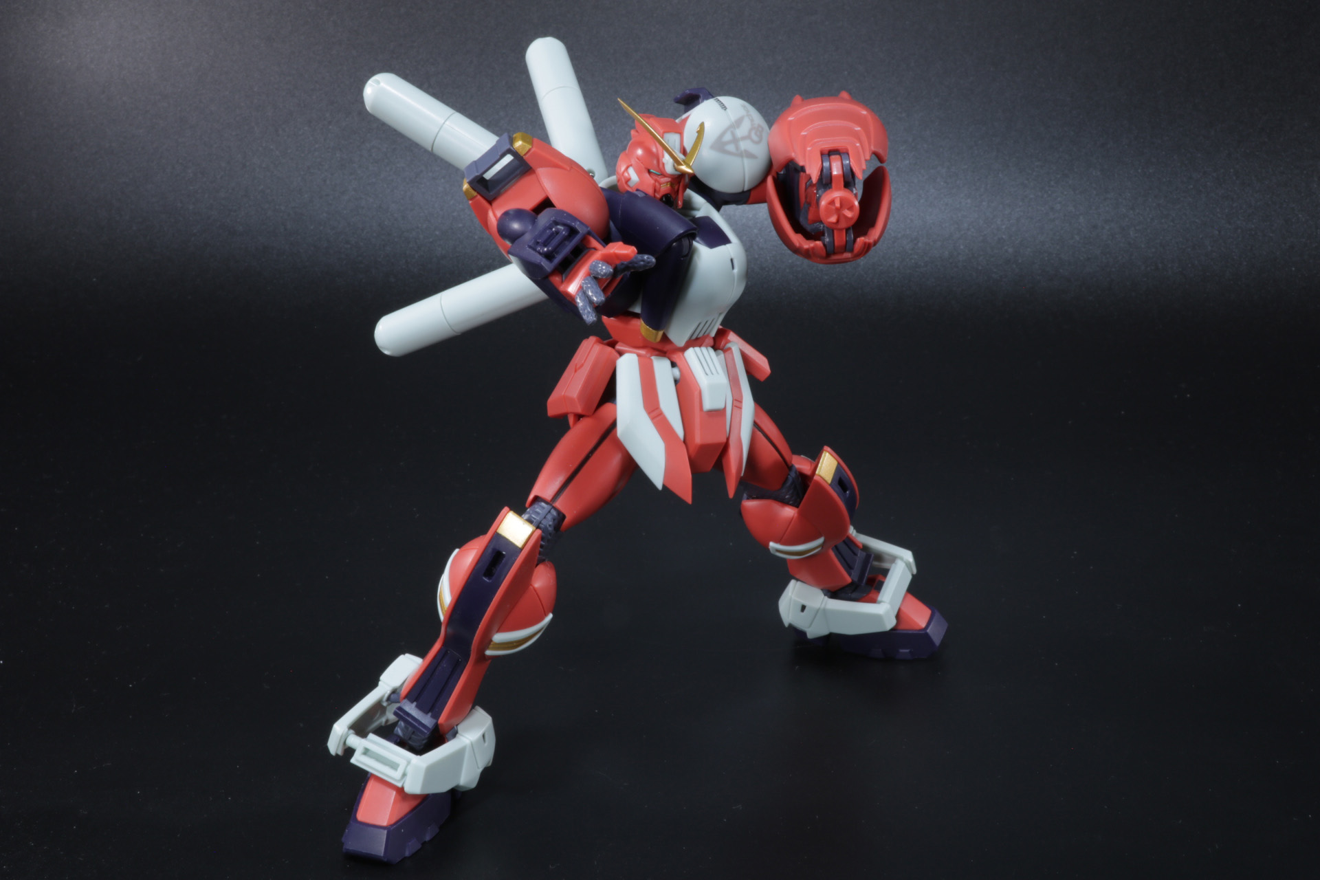 脚部の「パイルバンカー」作動