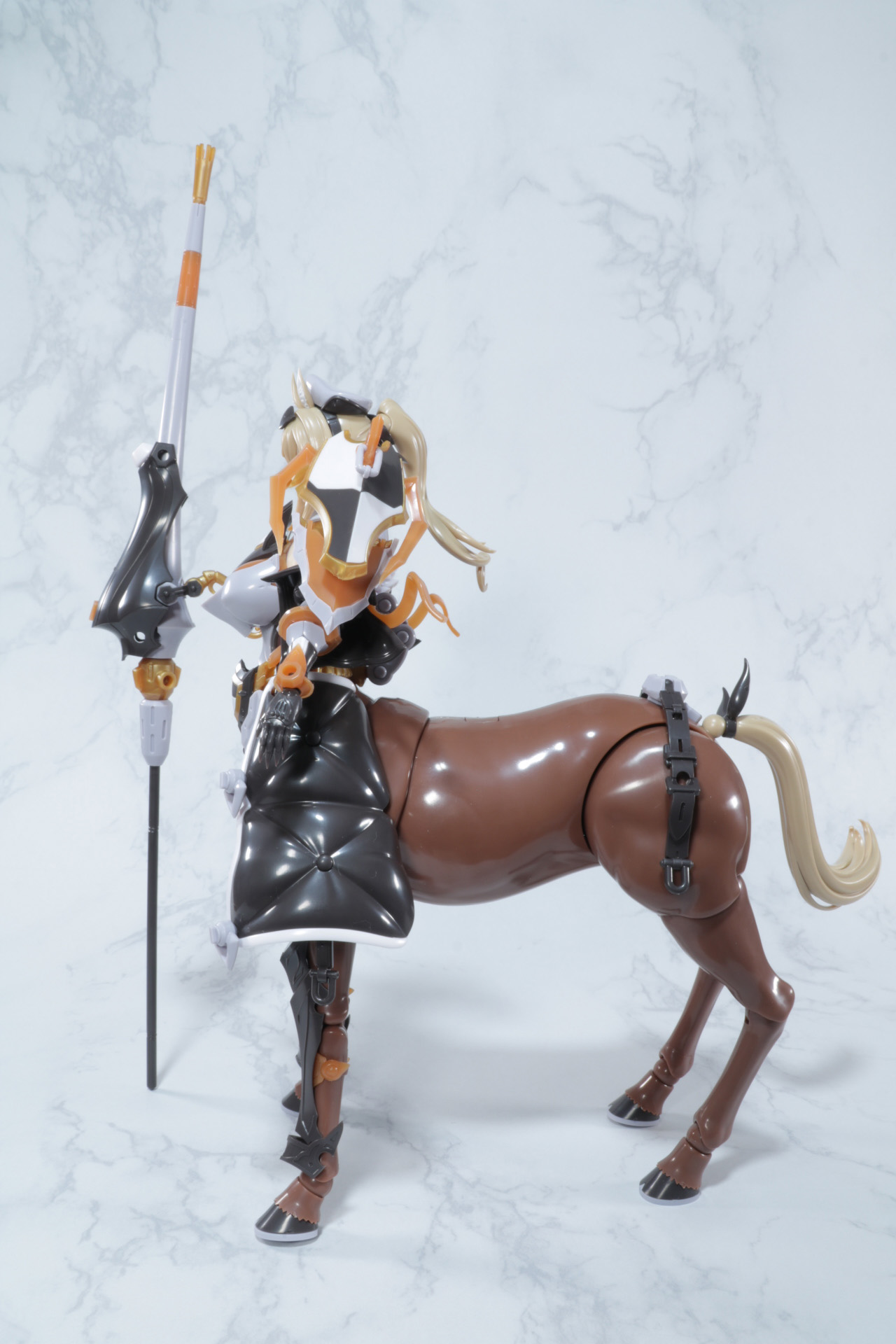 横から見ても迫力満点