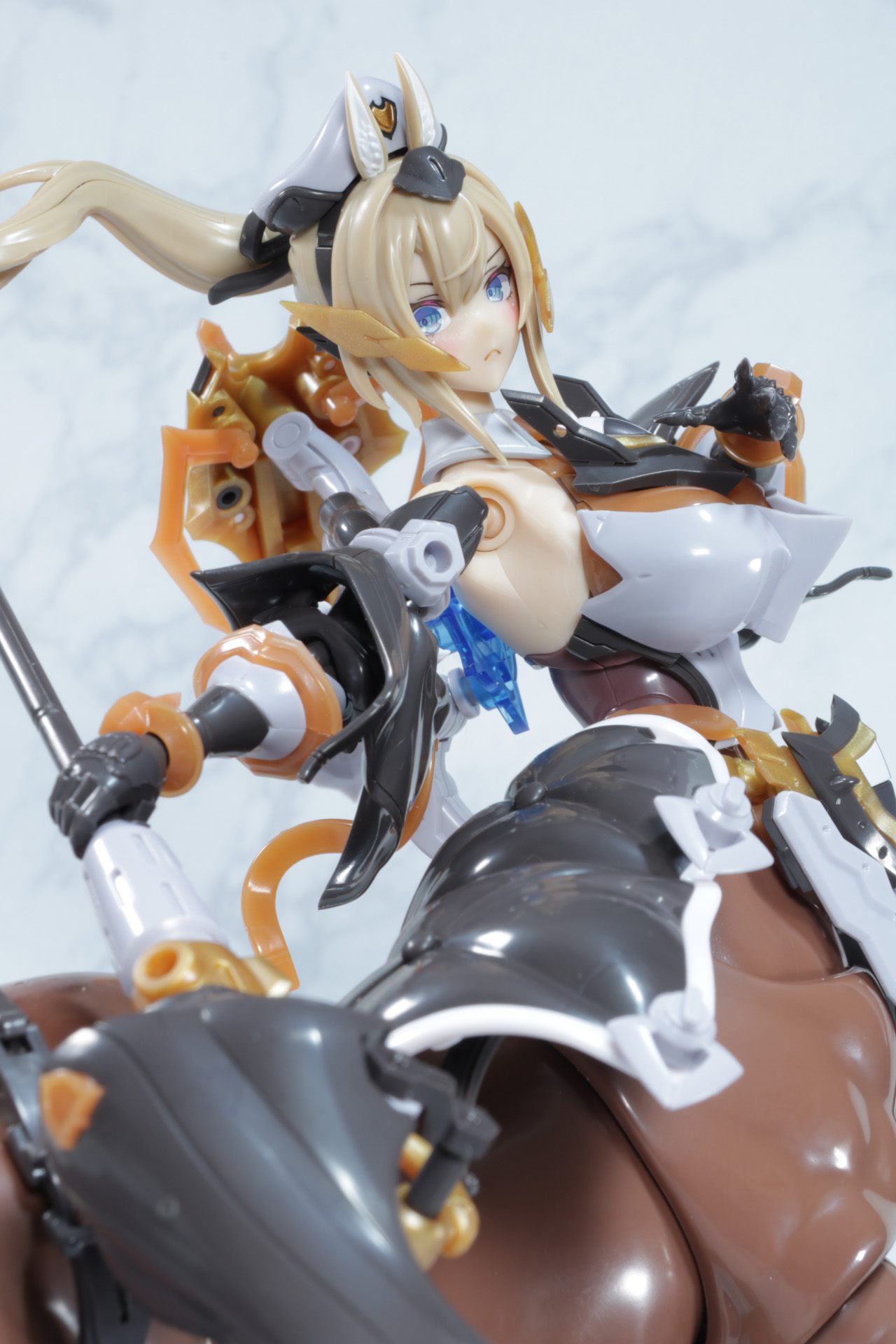 疾風迅雷の勢いで戦場を駆ける