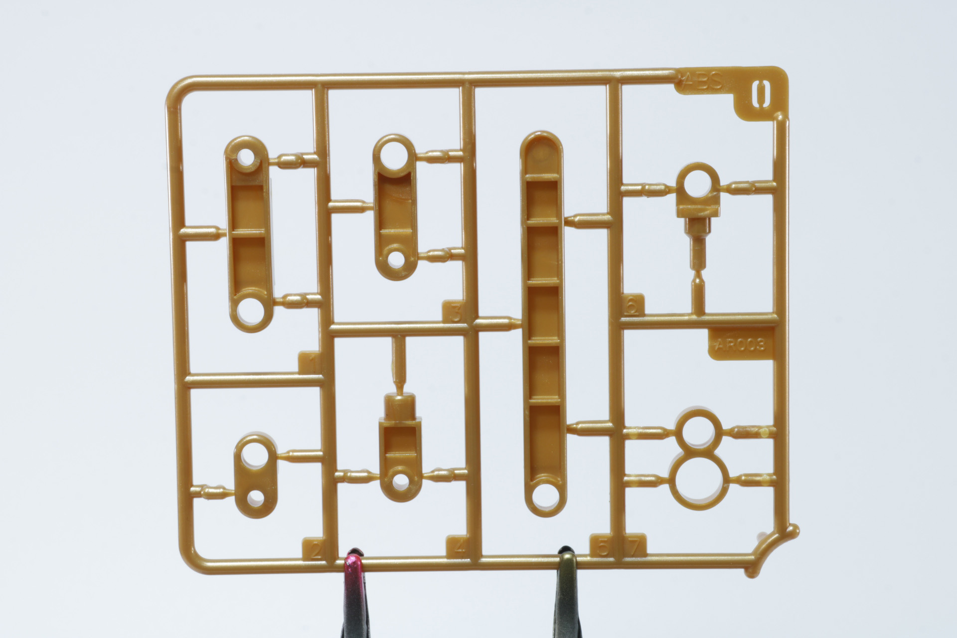Oパーツ。台座の支柱パーツ