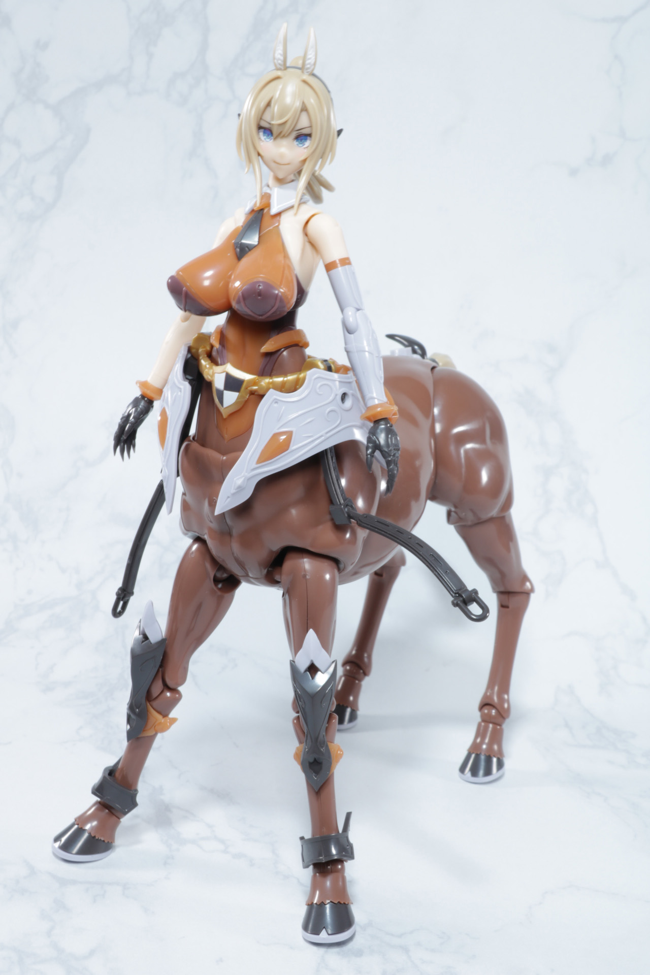 人馬の迫力ある造形