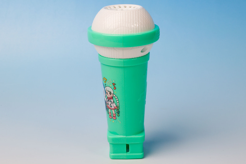 大きすぎず小さすぎず、手に持ちやすいサイズ感だ