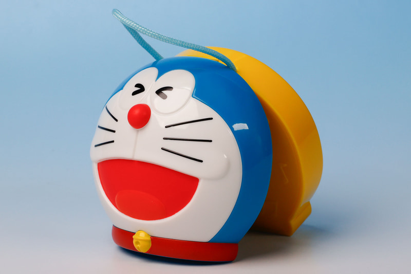 このように立てて飾っておくこともできる