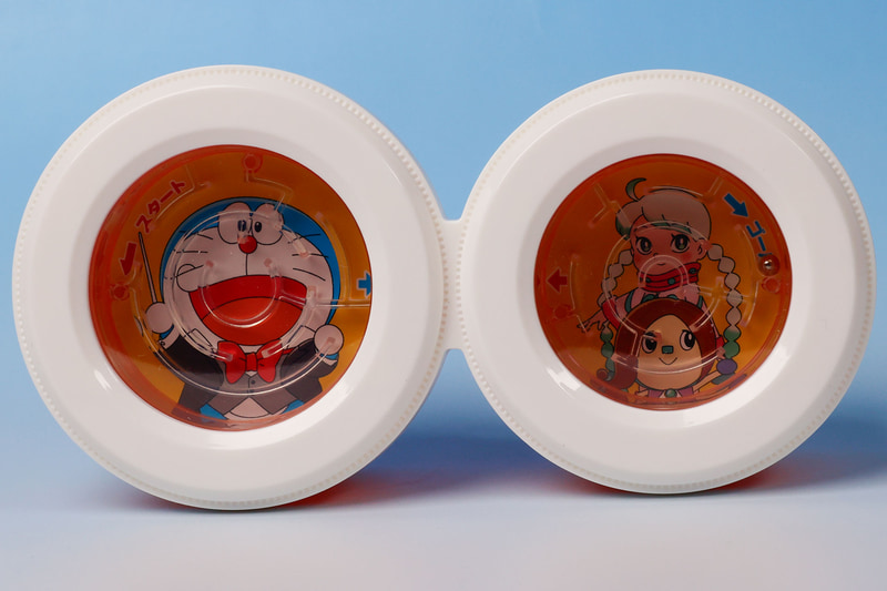 ボンゴの中身は、ドラえもんたちのキャラクターが描かれている