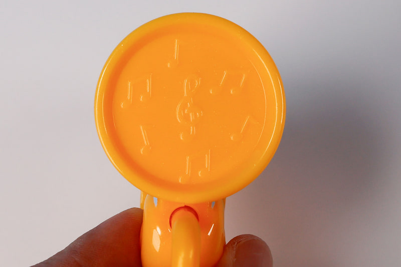 トロンボーンには音符がデザインされている