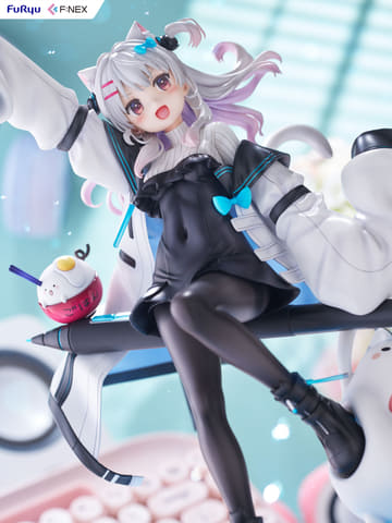 イラストレーターなつめえり氏のフィギュアが本日よりFURYU