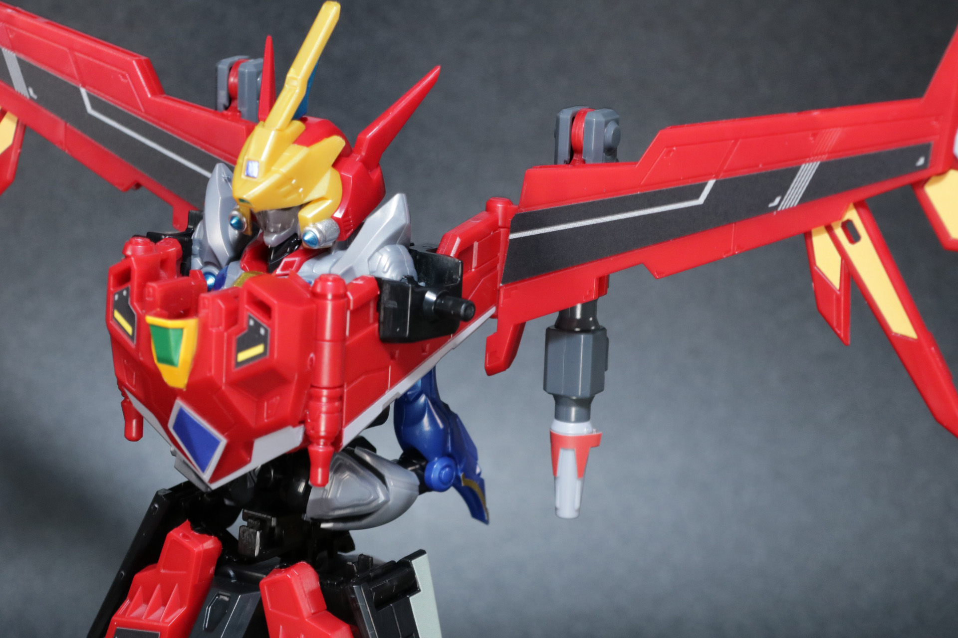 胴体に腕部を装着